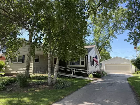 5232 W Donna, Brown Deer, WI 53223