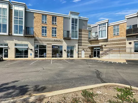 2121 S Kinnickinnic #112, Milwaukee, WI 53207