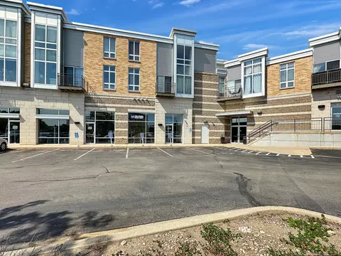 2121 S Kinnickinnic #112, Milwaukee, WI 53207