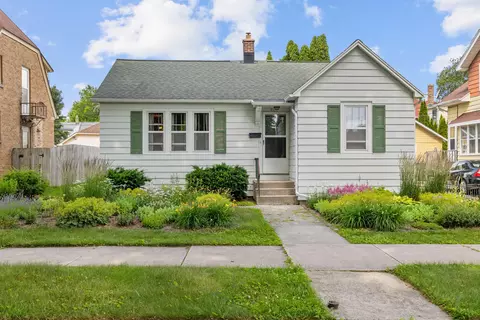 2312 Wedemeyer, Sheboygan, WI 53081