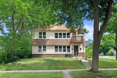 5400 N 53rd #5402, Milwaukee, WI 53218
