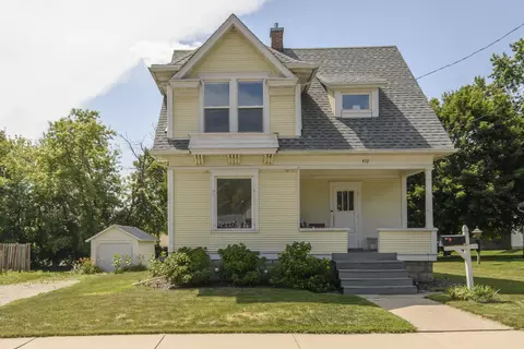 410 S Montgomery, Watertown, WI 53094