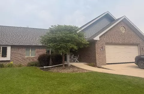 211 Windmill, Walworth, WI 53184