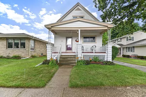 1521 Marquette, South Milwaukee, WI 53172