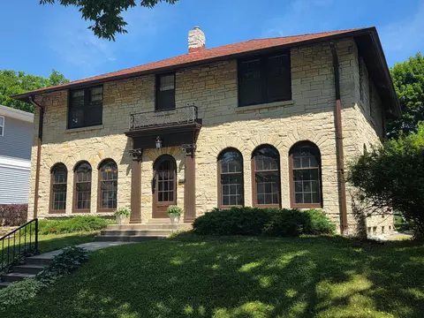 2102 E Marion, Shorewood, WI 53211
