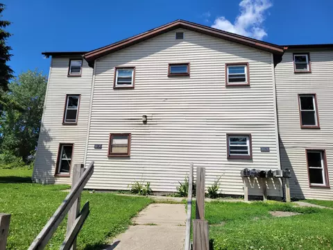 1028 S Memorial, Racine, WI 53403