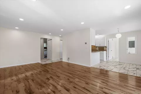 Living - 16865 Eldorado, Brookfield, WI 53005 photo 3 of 10
