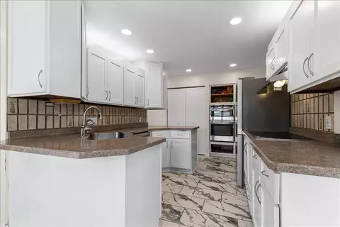 Kitchen - 16865 Eldorado, Brookfield, WI 53005 photo 3 of 6