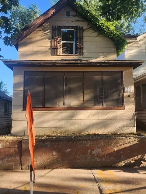 1710 Market #1712, La Crosse, WI 54601