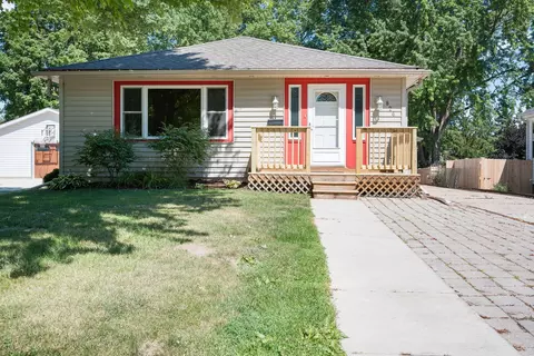 826 N Main, Hartford, WI 53027