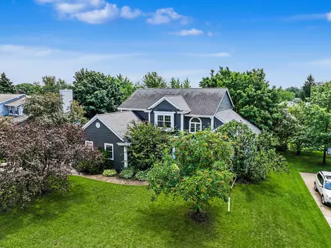 n51w16945 Fair Oak, Menomonee Falls, WI 53051