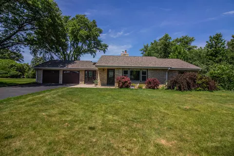 n80w16102 Rainbow, Menomonee Falls, WI 53051