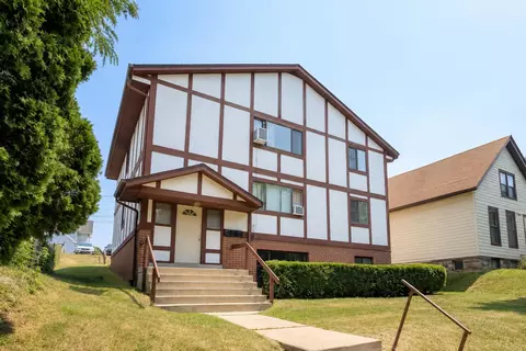 1026 S 33rd, Milwaukee, WI 53215