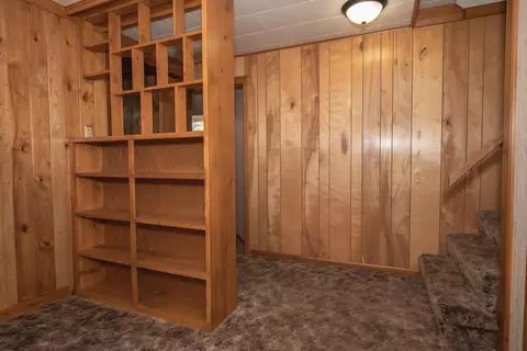 Entry Way - 520 39th, Goodview, MN 55987 photo 1 of 1