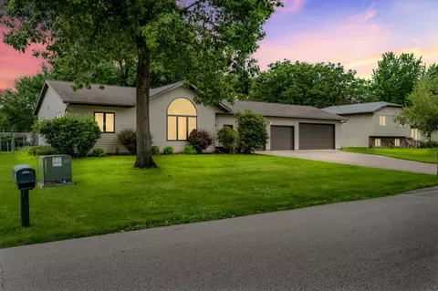 2925 Youngdale, Campbell, WI 54603