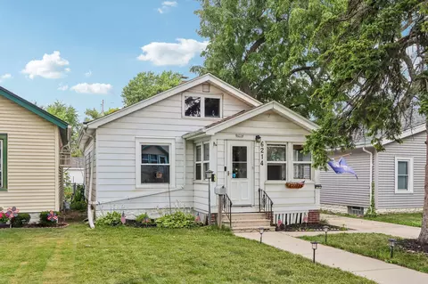 6214 W Stevenson, Milwaukee, WI 53213