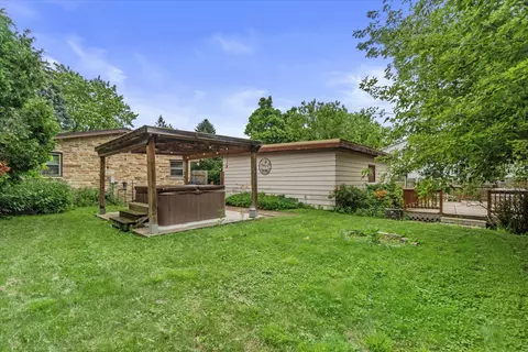 5445 S Nicholson, Cudahy, WI 53110