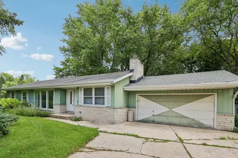 4765 W Willow, Brown Deer, WI 53223
