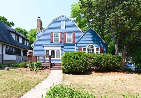 3495 N Maryland, Milwaukee, WI 53211