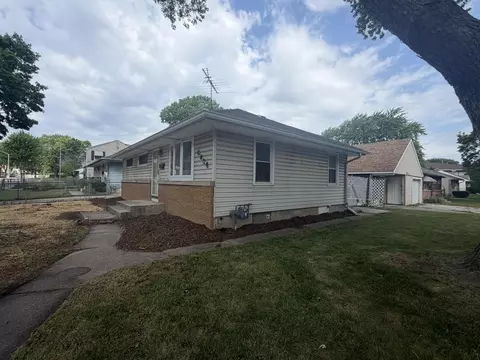 6204 W Thurston, Milwaukee, WI 53218