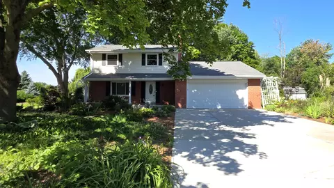 w174n7505 Joanne, Menomonee Falls, WI 53051