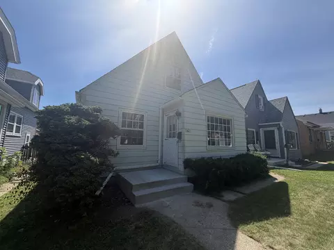 3420 S 17th, Milwaukee, WI 53215