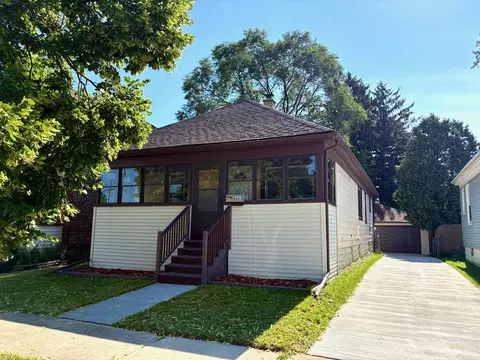 6623 33rd, Kenosha, WI 53142