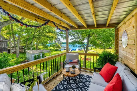 29205 White Oak, Waterford, WI 53185