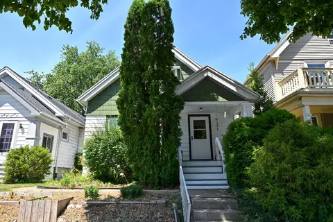 3479 N Pierce #3479A, Milwaukee, WI 53212