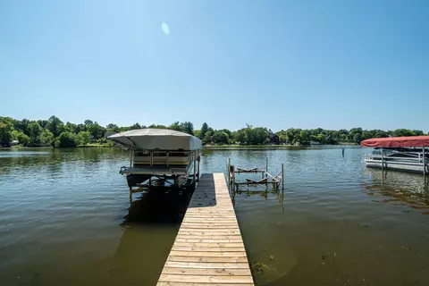 6518 Heidelberg, Waterford, WI 53185