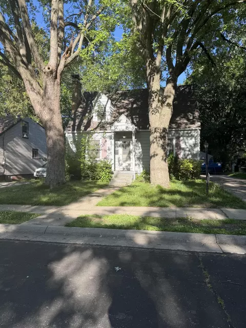 112 Fremont, Watertown, WI 53094