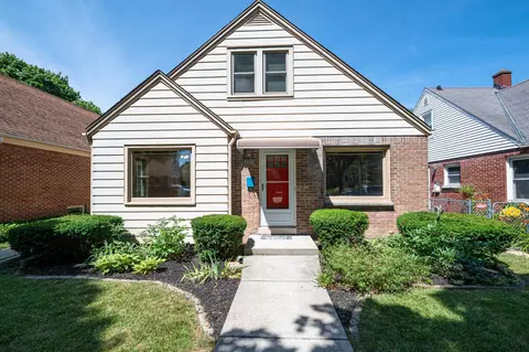 2925 N 85th, Milwaukee, WI 53222