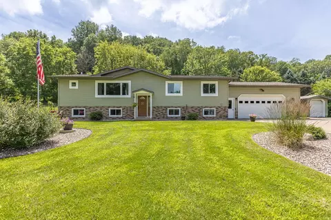 W764 Valley #A, Fountain City, WI 54629