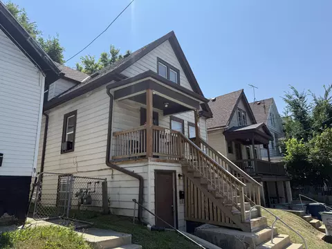 2544 S 6th, Milwaukee, WI 53215