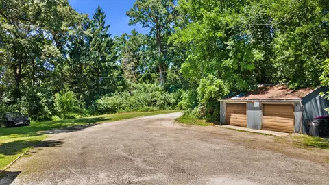 Exterior - w347s7680 Sprague, Eagle, WI 53119 photo 8 of 11