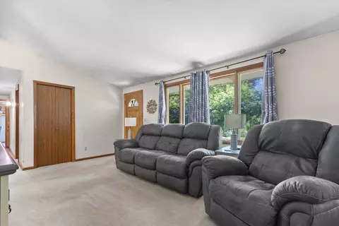 Living - w347s7680 Sprague, Eagle, WI 53119 photo 2 of 5