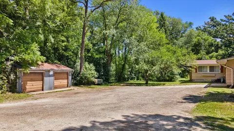 Exterior - w347s7680 Sprague, Eagle, WI 53119 photo 7 of 11