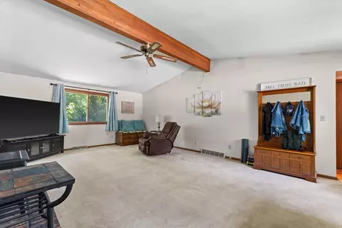Living - w347s7680 Sprague, Eagle, WI 53119 photo 4 of 5