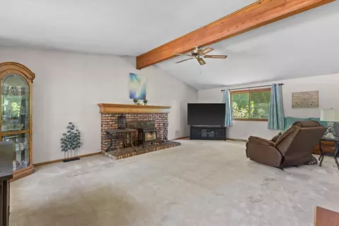 Living - w347s7680 Sprague, Eagle, WI 53119 photo 3 of 5
