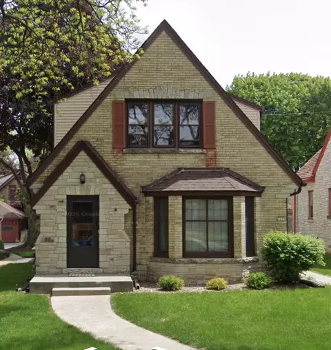 5607 W Philip #5609, Milwaukee, WI 53216