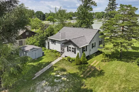 24312 Peninsula, Dover, WI 53139