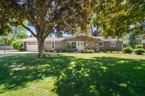 n97w15817 Burr Oak, Germantown, WI 53022