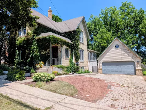 224 Amanda, Burlington, WI 53105