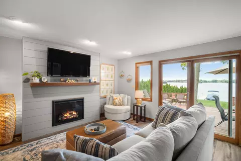 s70w18899 Gold, Muskego, WI 53150