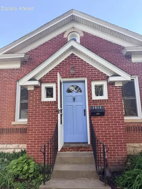1016 Farnam, La Crosse, WI 54601