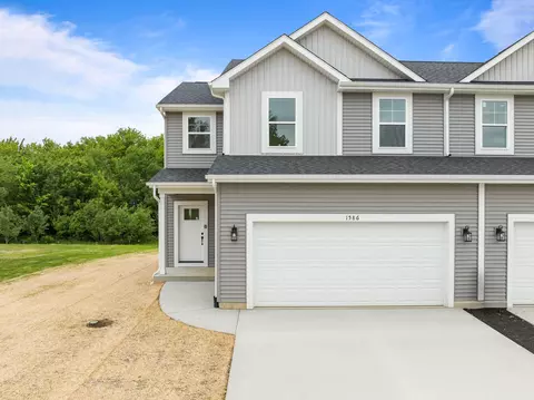 1567 Meadowview, Whitewater, WI 53190