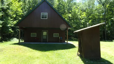 6197 Freedom Cors, Freedom, WI 54566