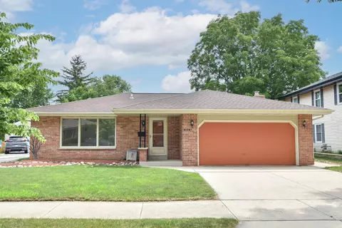 6126 S Merrill, Cudahy, WI 53110