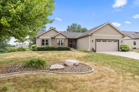 n8295 Pritchard Farm Road, Ixonia, WI 53036