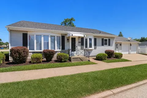 3818 68th, Kenosha, WI 53142